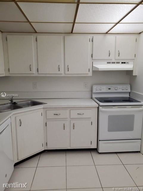 Foto del edificio - 2 br, 2 bath  - Village Green