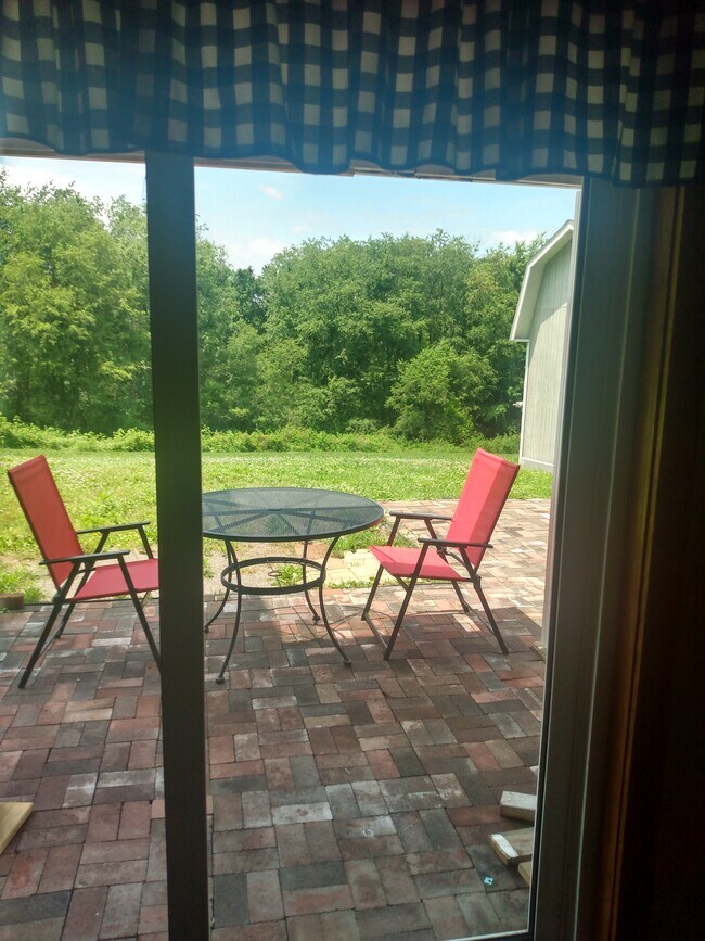 Slider to patio - 6197 Adams Rd