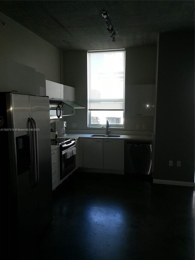 Foto del edificio - 133 NE 2nd Ave