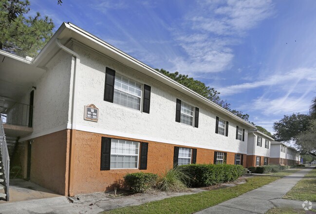 The Commons Apartments Jacksonville Fl Apartments Com