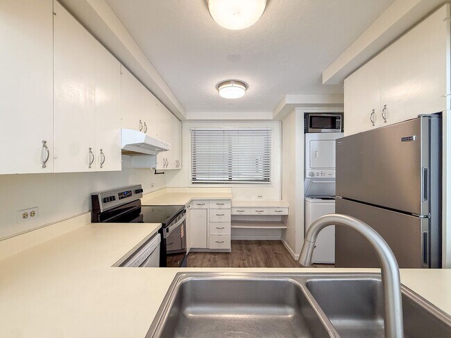 Foto del edificio - Beautiful One Bedroom in Hawaii Kai