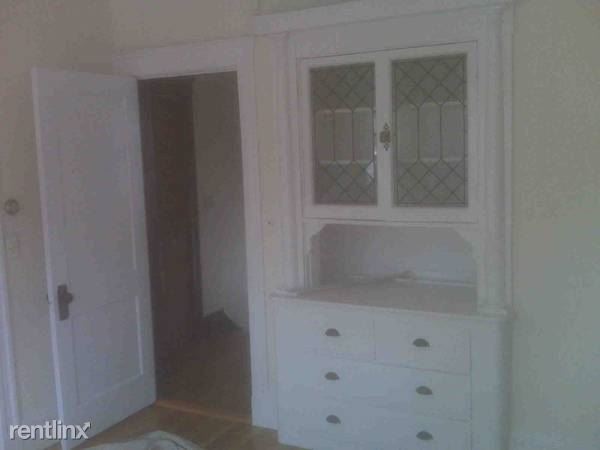 Building Photo - 59 Hillside Rd