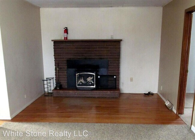 Building Photo - 2 br, 1 bath House - 314 N 7th Street