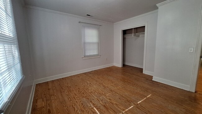 Photo - 240 Fresno Dr House