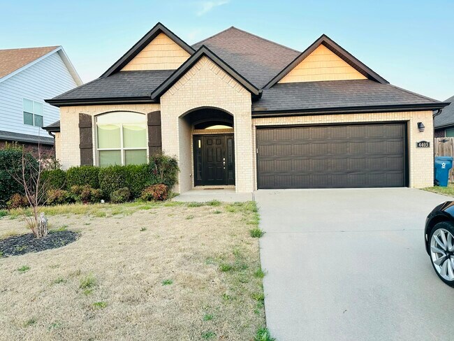 Building Photo - 4403 SW Eggersway Pl