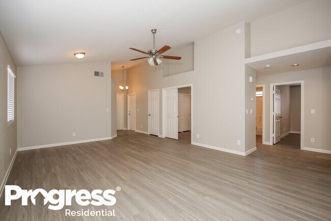 Building Photo - 4513 Bradpoint Dr