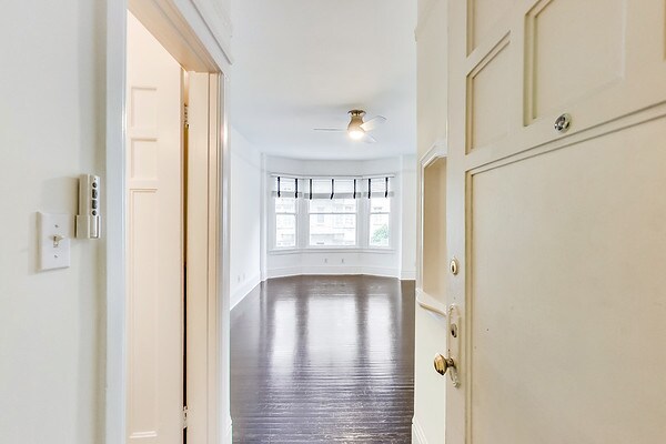 Foto del edificio - 701 Taylor St