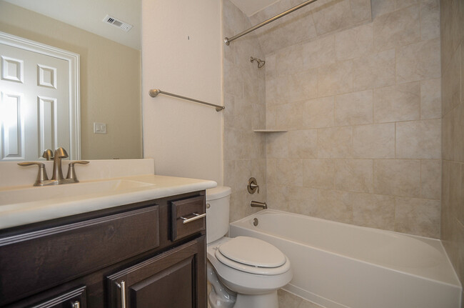 10015 Spring Shadows Park Cir, Houston, TX 77080 - House for Rent in Houston, TX | Apartments.com