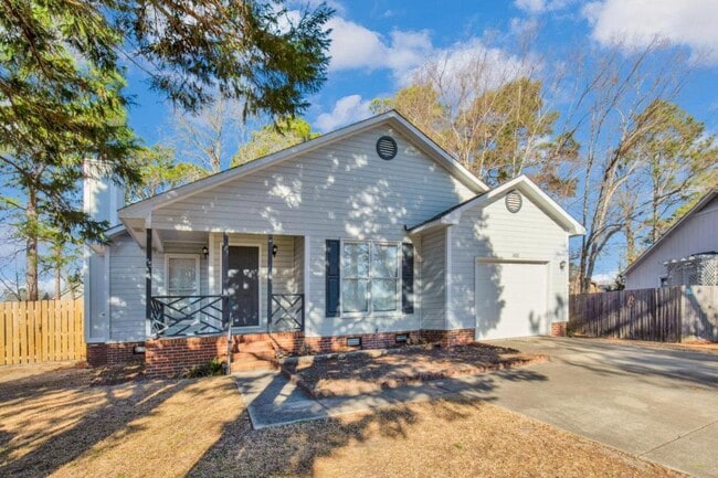 Building Photo - 3681 Highgate Dr