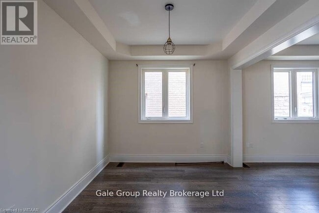 Building Photo - 909 Edinburgh Dr