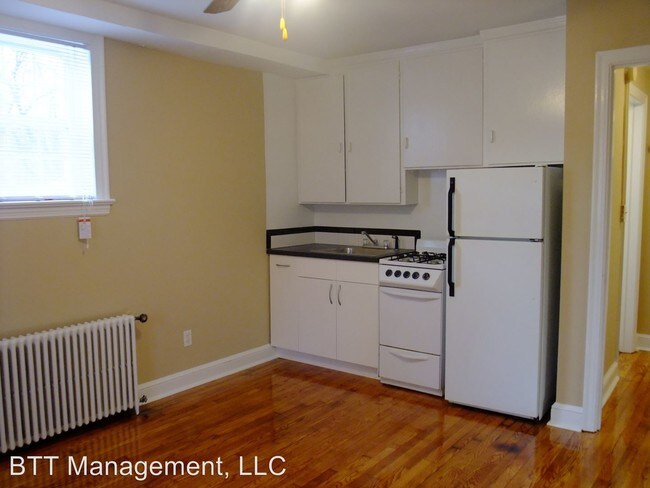 Foto del edificio - 8401 Greenwood Ave