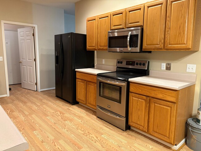 Foto del edificio - 1909 Crystal Ave