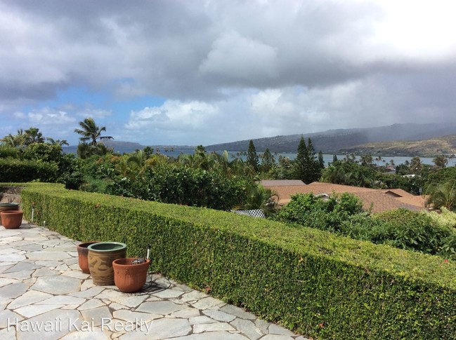 Building Photo - 366 Poipu Dr