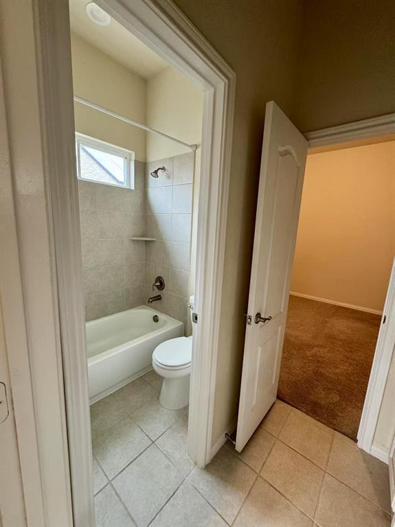 Building Photo - 30111 Twisting Springs Dr