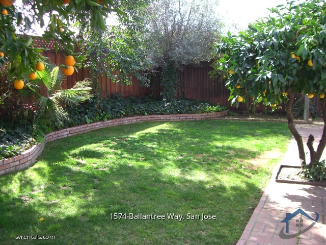 Foto del edificio - 1574 Ballantree Way