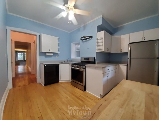 Foto del edificio - 4704 N Rockwell St