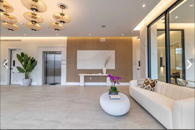 Foto del edificio - 1722-1744 Springfield Ave
