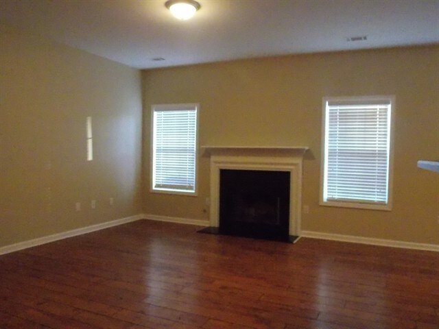 Foto del edificio - 4 Plum Orchard Ct