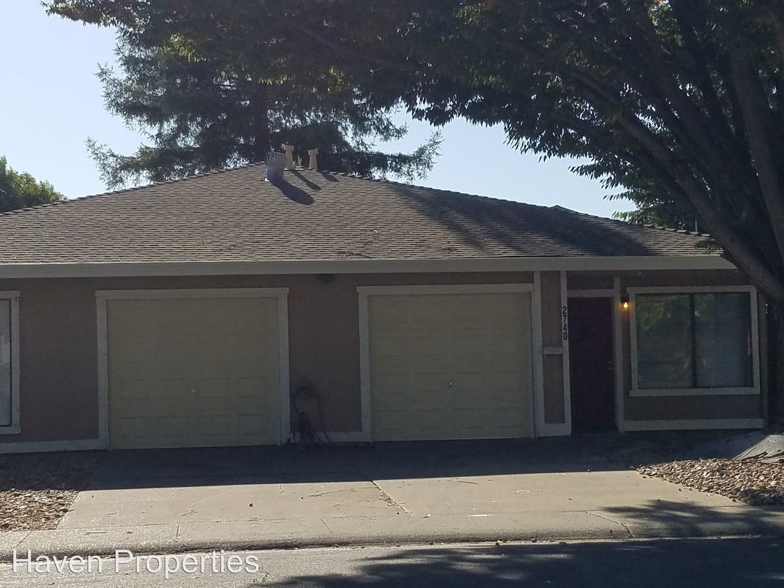 Primary Photo - 2740 Don Juan Dr