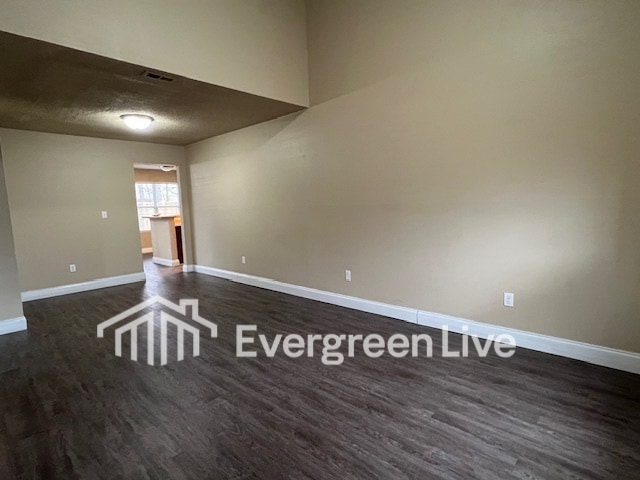 Building Photo - 203 Barrow Ct