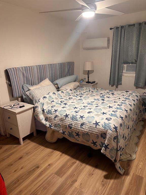 Building Photo - 6755 Gulf Winds Dr