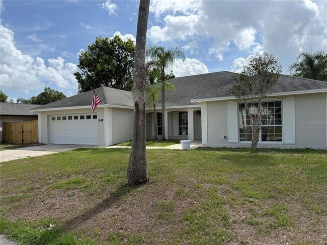 Foto del edificio - 641 Brookside Rd
