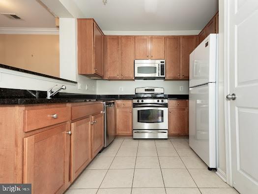 Foto principal - 4850 Eisenhower Ave