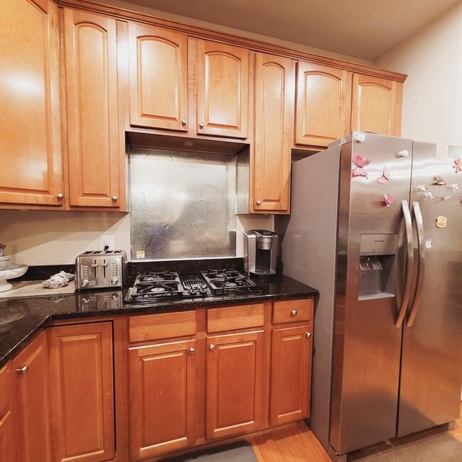 Building Photo - 8563 Mazzello Pl