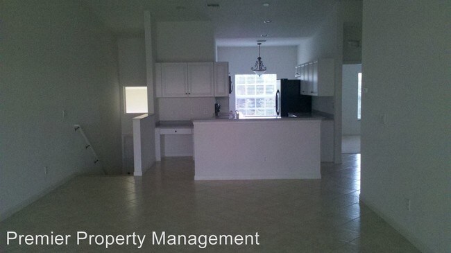 Foto del edificio - 25106 Peacock Ln