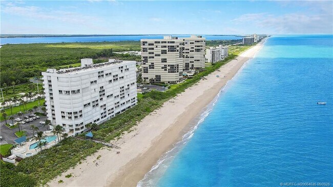 Foto del edificio - 9600 S Ocean Dr