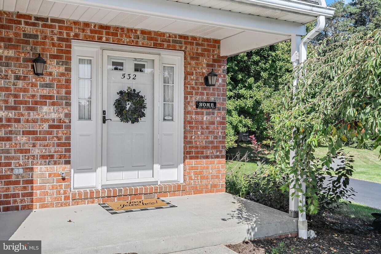 Foto principal - 532 Allenview Dr