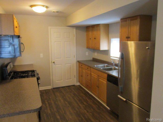 Foto del edificio - 3058 Moss St