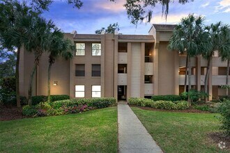Building Photo - 610 Cranes Way