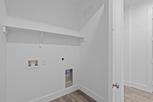 Foto del edificio - 1664 Hillside Terrace