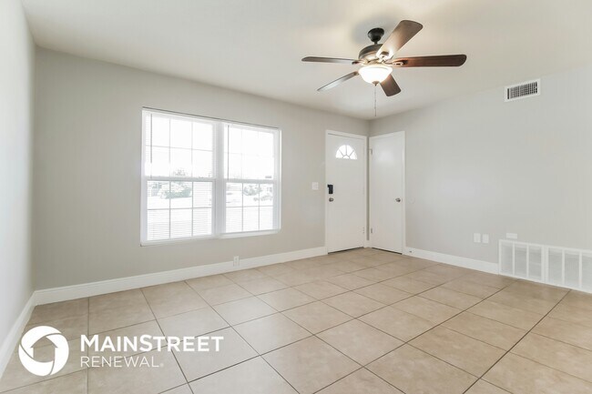 Foto del edificio - 801 Jordan Ave