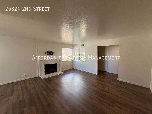 Foto del edificio - 25324 2nd St