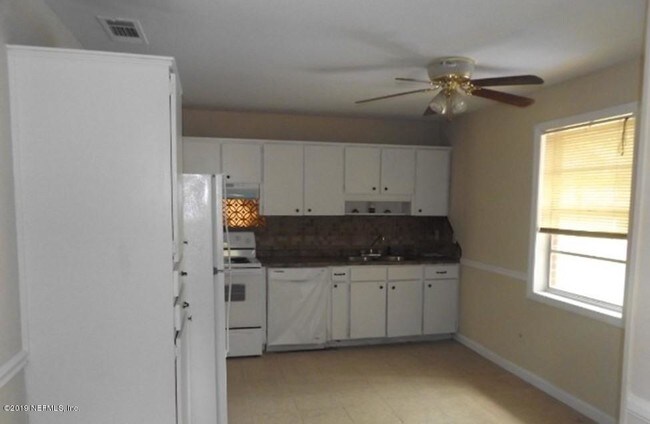 Foto del edificio - 1707 8th St S