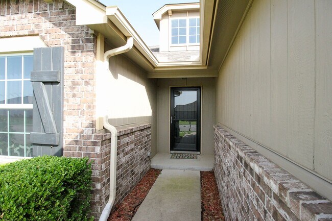 Foto del edificio - Custom Built 4 Bedroom In Southern Reserve...