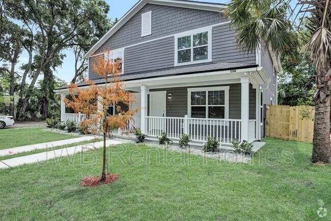 Building Photo - 2134 Clemente Dr