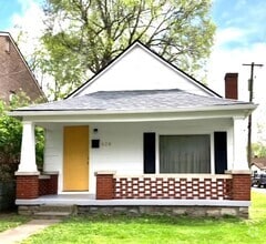 Building Photo - 426 Roosevelt Blvd