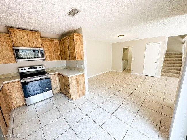 Foto del edificio - 3 br, 2.5 bath House - 1869 N Congress Ave