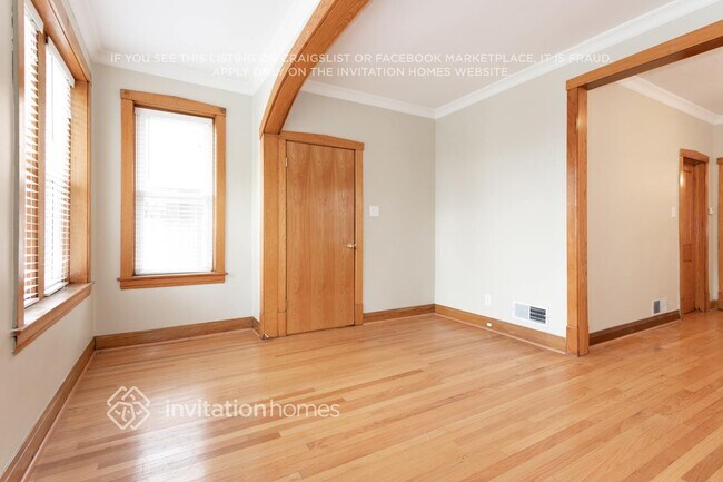 Building Photo - 3820 Wesley Ave