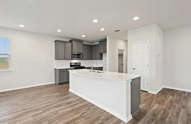 Foto del edificio - 10112 Dawn Pearl Dr