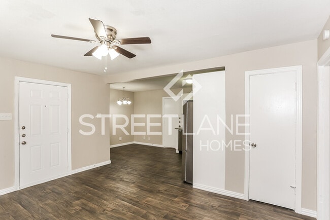 Building Photo - Charming 3 Bedroom in Dallas!
