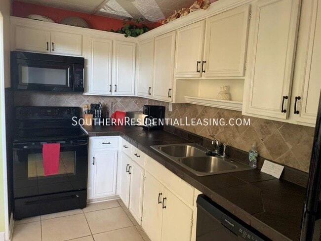 Building Photo - Sea Palm Condo~by Southern