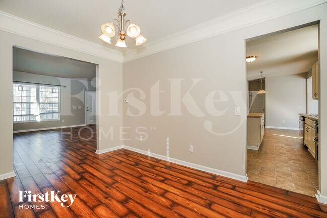 Foto del edificio - 1967 Caplinger Dr