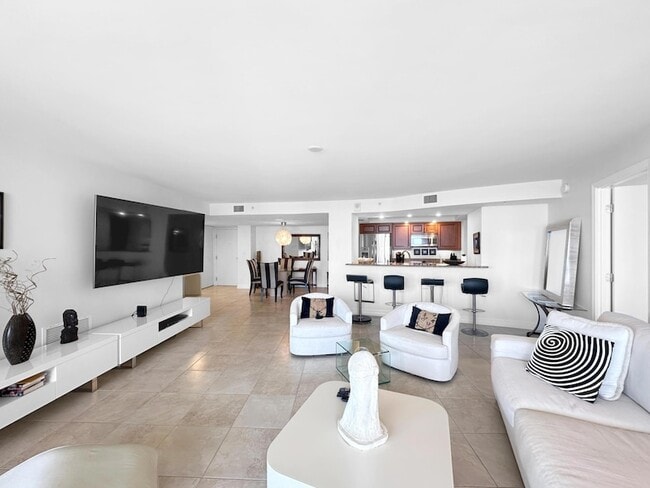 Foto del edificio - 3000 N Ocean Dr