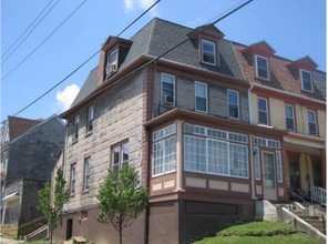 Building Photo - 200 N 7th St