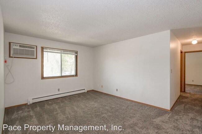 Foto del edificio - 2 br, 1 bath Apartment - 334 Finkbine Lane