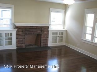 Building Photo - 1584 N Poplar Ave